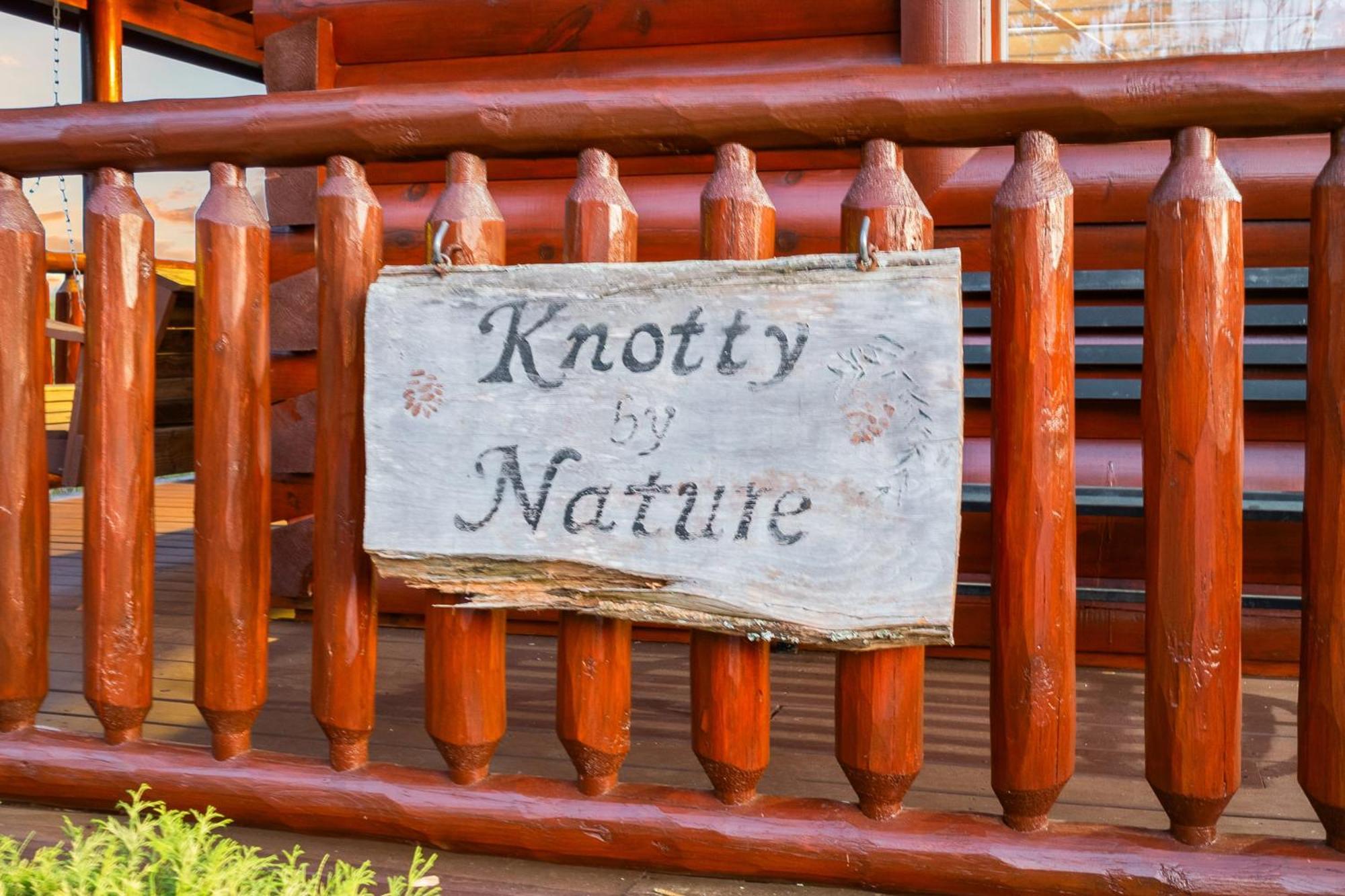 Knotty By Nature 세비어빌 외부 사진